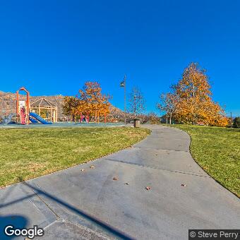 PogoMap.Info - Pokestop - Sycamore Park Swings