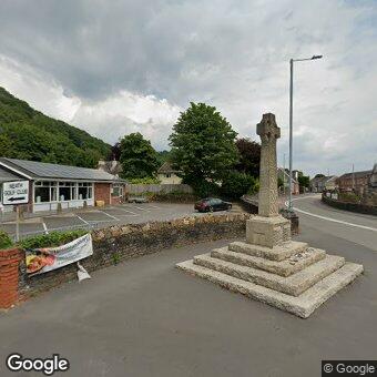 PogoMap.Info - Gym - Cadoxton War Memorial