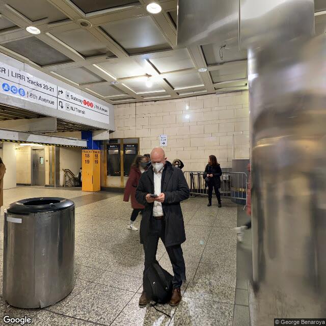 PogoMap.Info - Gym - LIRR Penn Station 34 Street Entrance